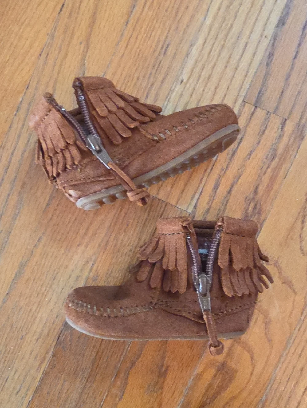 👪 Minnetonka Leather Double Fringe Ankle Boots Size 4